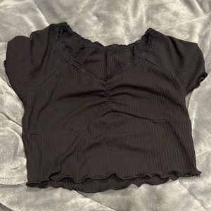 black shein cropped tee